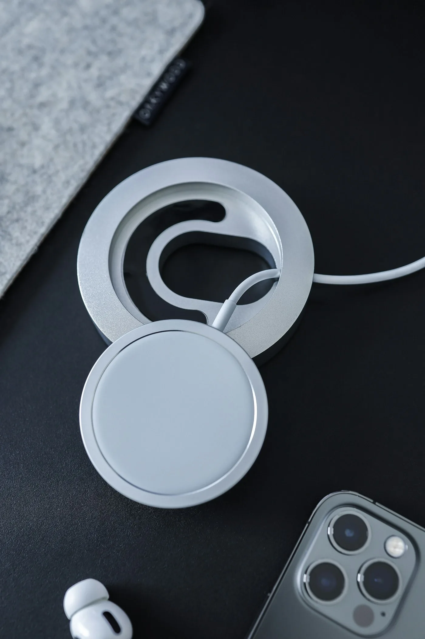 Apple MagSafe Charger